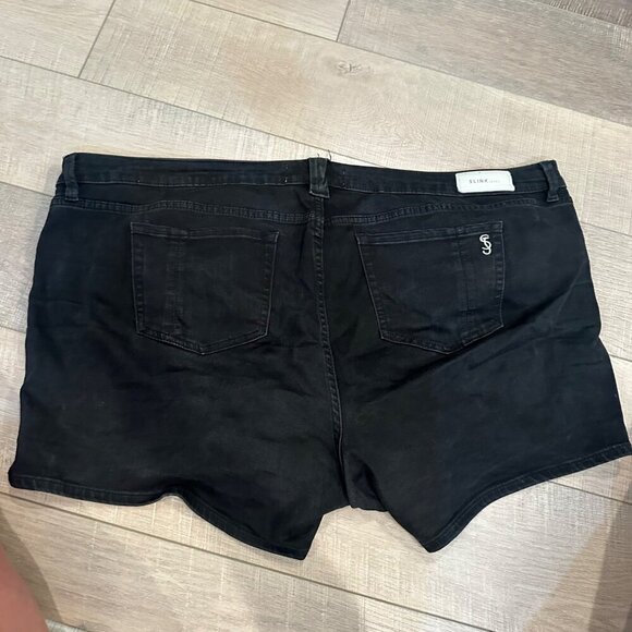SLINK JEANS BLACK DENIM SHORTS CURVY SIZE 24 - Picture 9 of 9